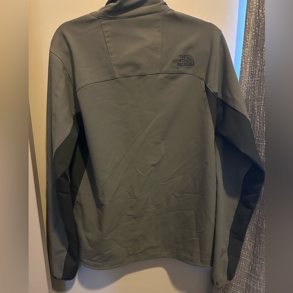 Men’s northface apex pneumatic polyester jacket - Picture 4 of 5